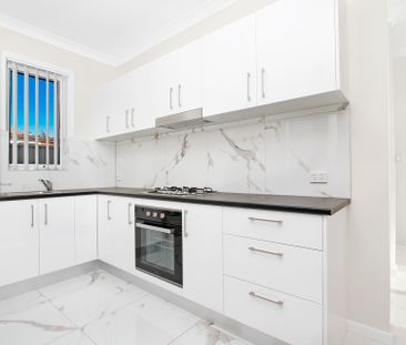 Modern and Private Two Bedroom Granny Flat - Photo 5