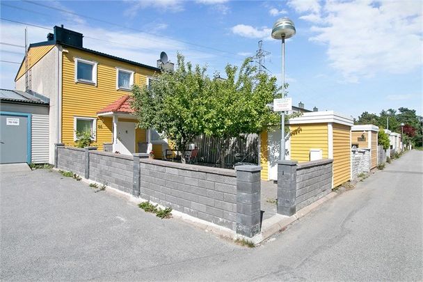 Nämndemannavägen, Norsborg - Foto 1