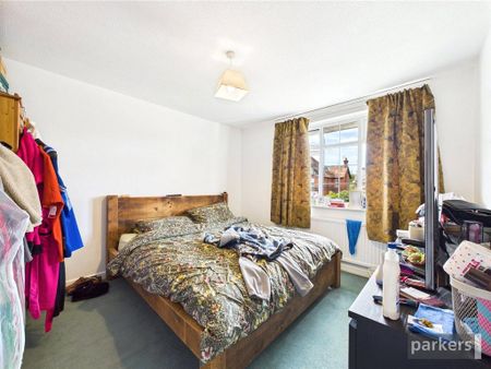 3 bedroom end of terrace house to rent - Photo 5