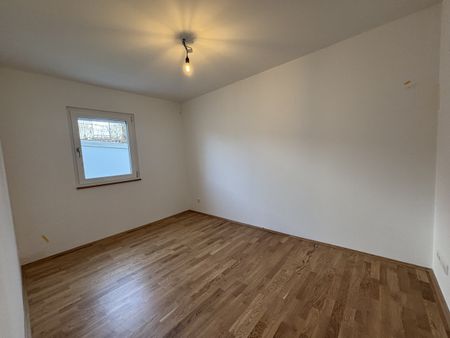 Bezugsfertig: Neubau-Reihenmittelhaus in Pfaffenhofen – modern und ruhig wohnen nahe Rosenheim - Photo 4