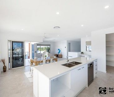 29 Grandview Close, Sapphire Beach - Photo 2