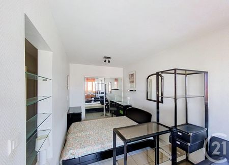 Location Appartement 1 pièce 32m² ROYAT 63130 - Photo 3