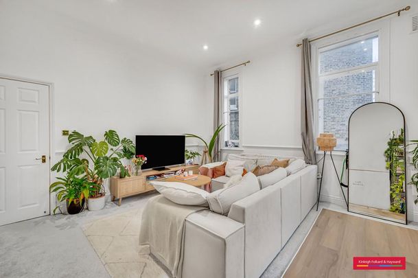 2 bedroom flat to rent - Photo 1