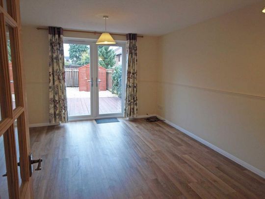 2 bedroom terraced house to rent - Photo 1