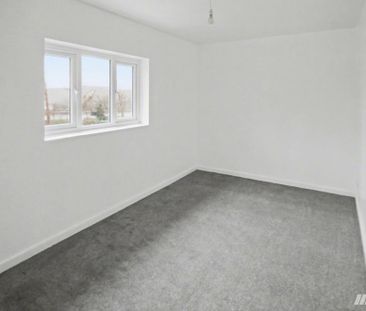 3 bedroom end of terrace house to rent - Photo 5