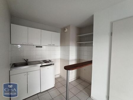 Location Appartement 2 pièces 46m² CLERMONT FERRAND 63000 - Photo 5