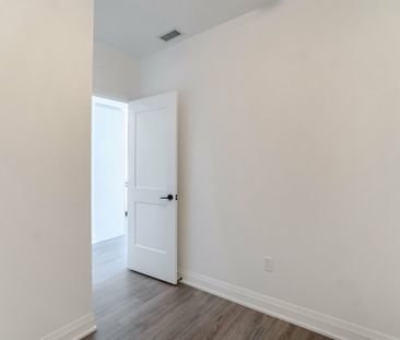For Lease - 50 George Butchart Drive Unit# 316, Toronto, Ontario - Photo 2