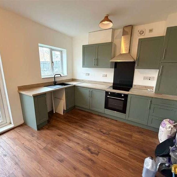 Broadway, Low Fell, Gateshead, NE9 - Photo 1