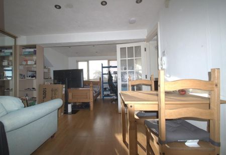 Studio to rent - Photo 4