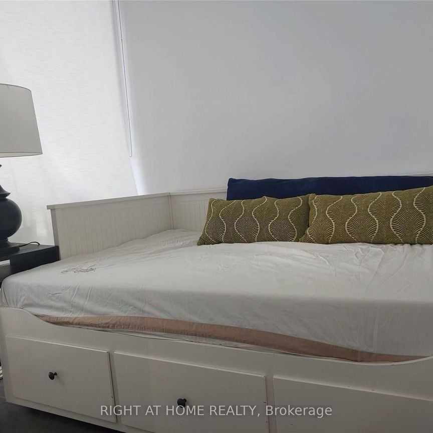 For Lease - 42 Charles Street Unit# 2903, Toronto, Ontario - Photo 1