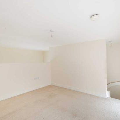 1 bedroom property to rent in Leeds - Photo 1