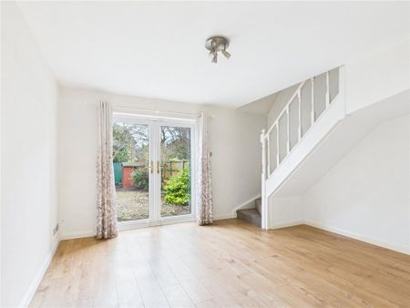 2 bedroom terraced house to rent - Photo 4