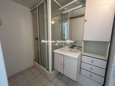Location Appartement 2 pièces 47m² - Photo 4