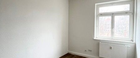 Frisch renovierte 3-Raum-Wohnung in ruhiger Lage Dresden-Löbtau! - Photo 1