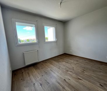 Location Appartement 2 pièces 37m² ST ANDRE DE CUBZAC 33240 - Photo 3