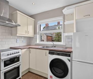 10 Earls Court, Bethany Street, Ballyhackamore, Belfast, BT4 3FA - Photo 6