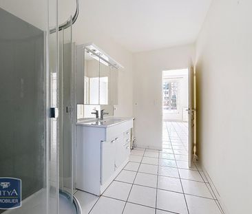 Location Appartement 2 pièces 52m² CHASSELAY 69380 - Photo 5
