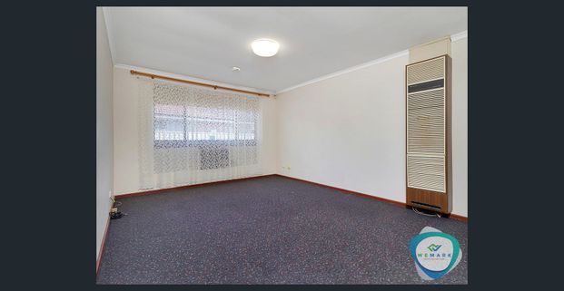 🏡 Cozy Comfort in Windsor Gardens 🌿 - Photo 1