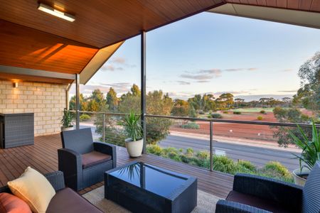 Premier Home In An Unrivalled Location! - Photo 5