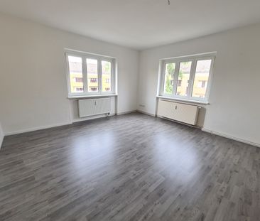 Mit offener Küche und exklusivem Bad - jetzt wohlfühlen! - Photo 1