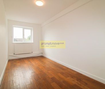 3 bedroom end of terrace house to rent - Photo 4