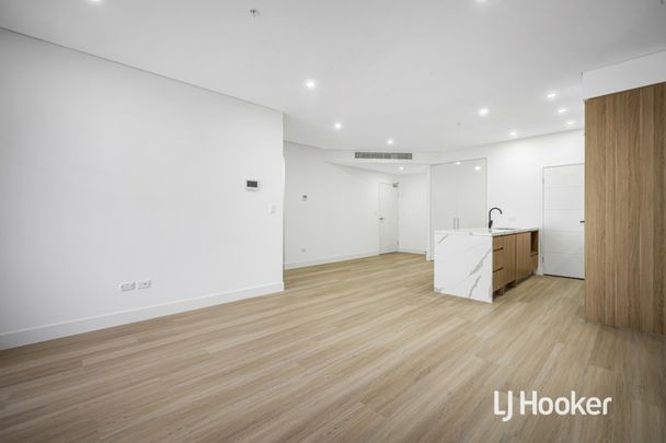 BRAND NEW - ONE BEDROOM APARTMENT - Photo 1