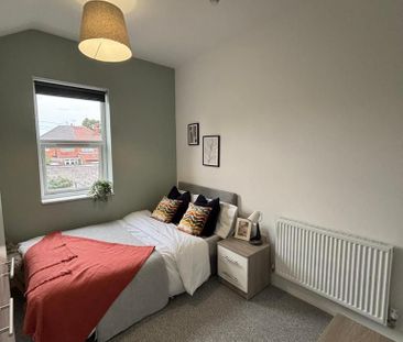 1 bedroom in a house share to rent - Photo 1