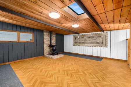 Charming Timber Studio in Prime Mittagong Location - Photo 2