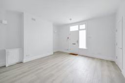 Studio apartment - Photo 1