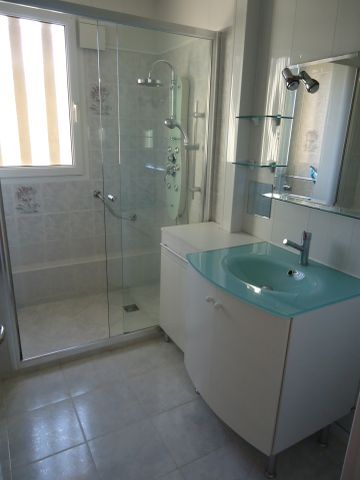 Location Appartement 5 pièces 74m² NEVERS 58000 - Photo 4