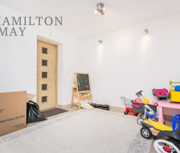 Przestronny dom z czterema sypialniami położony na malowniczej, pię... - Photo 4