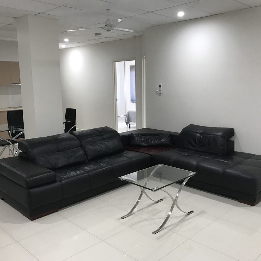 1A/10 McLachlan Street, Darwin City, NT 0800 - Photo 1