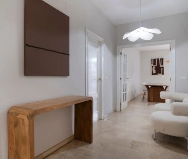 2-bedroom apartment for rent in El Mercat, Valencia, perfect for pr... - Photo 4