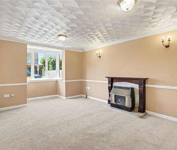 Royan House, The Street, Poringland, Norwich, Norfolk, NR14 - Photo 4