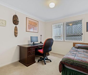 Peaceful Parkside Living in a Prime Cleveland Location - Photo 1