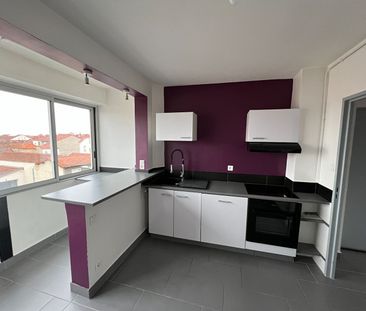 Location Appartement 3 pièces 70m² - Photo 6