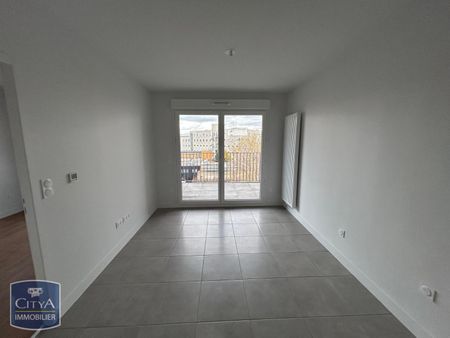 Location Appartement 2 pièces 32m² CLERMONT FERRAND 63000 - Photo 2