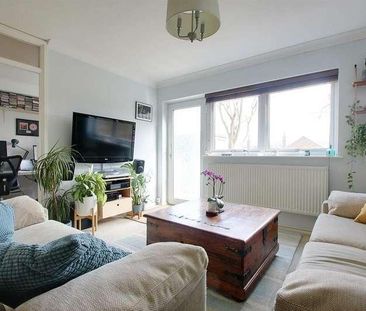 The Orchards, Longfield Road, HP23 - Photo 2