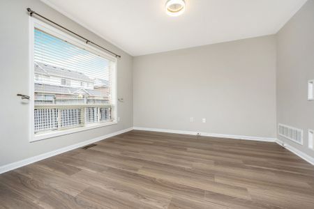 For Lease - 1637 Stover Crescent, Milton, Ontario - Photo 4