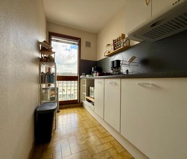 Location Appartement 2 pièces 49m² NANTES 44100 - Photo 6