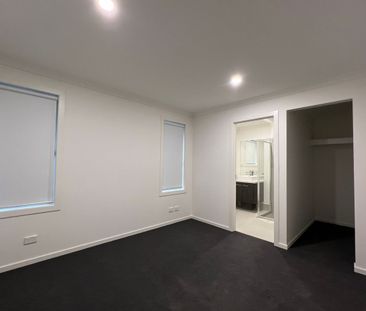 3 Bedroom Family Home - Photo 2
