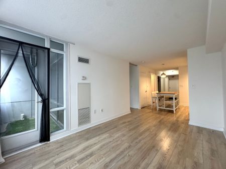 For Lease - 25 Telegram Mews Unit# 1111, Toronto, Ontario - Photo 2