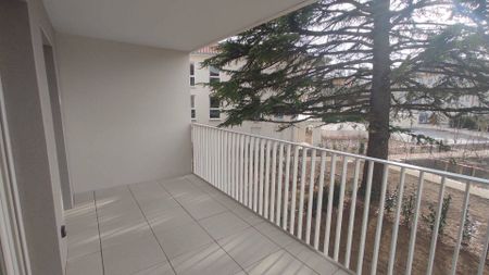 Location appartement 2 pièces 43.2 m² à Saint-Maurice-de-Beynost (01700) - Photo 4
