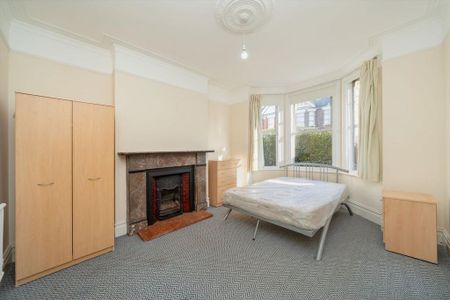2 bedroom maisonette to rent - Photo 3