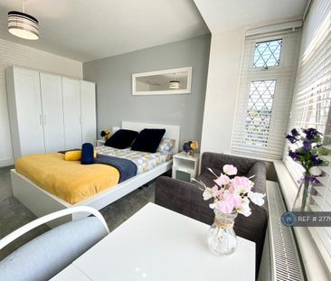 1 bedroom in a house share to rent - Photo 6