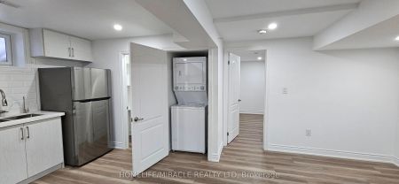 1183 ravenscroft Road #bsmt - Photo 3