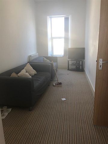 Grove House, Flat 3 Room 3, Lisson Grove, Plymouth - Photo 4