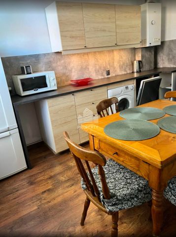 Przytulne mieszkanie w kamienicy - długi termin! - Zdjęcie 3