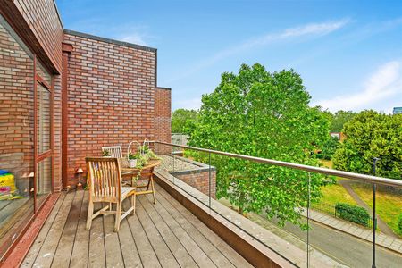 Baylis Old School, Lollard Street, Kennington , London SE11 - Photo 4