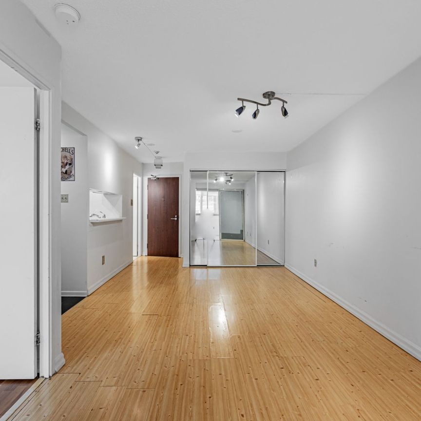 For Lease - 1055 Bay Street Unit# 409, Toronto, Ontario - Photo 1